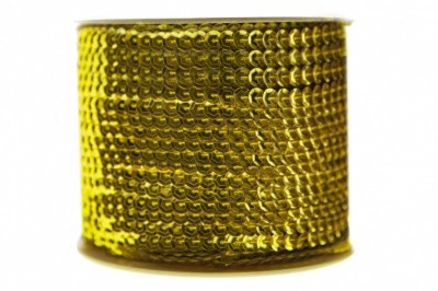 Пайетки "ОмТекс" на нитях, SILVER-BASE, 6 мм С / упак.73+/-1м, цв. 7 - св.золото - купить в Стерлитамаке. Цена: 468.37 руб.